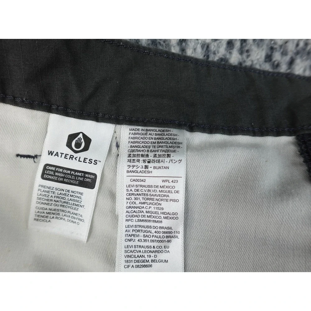 Levi's Cargo Shorts Mens 38 Gray Good Ripstop Waterless Utility 23251-0060